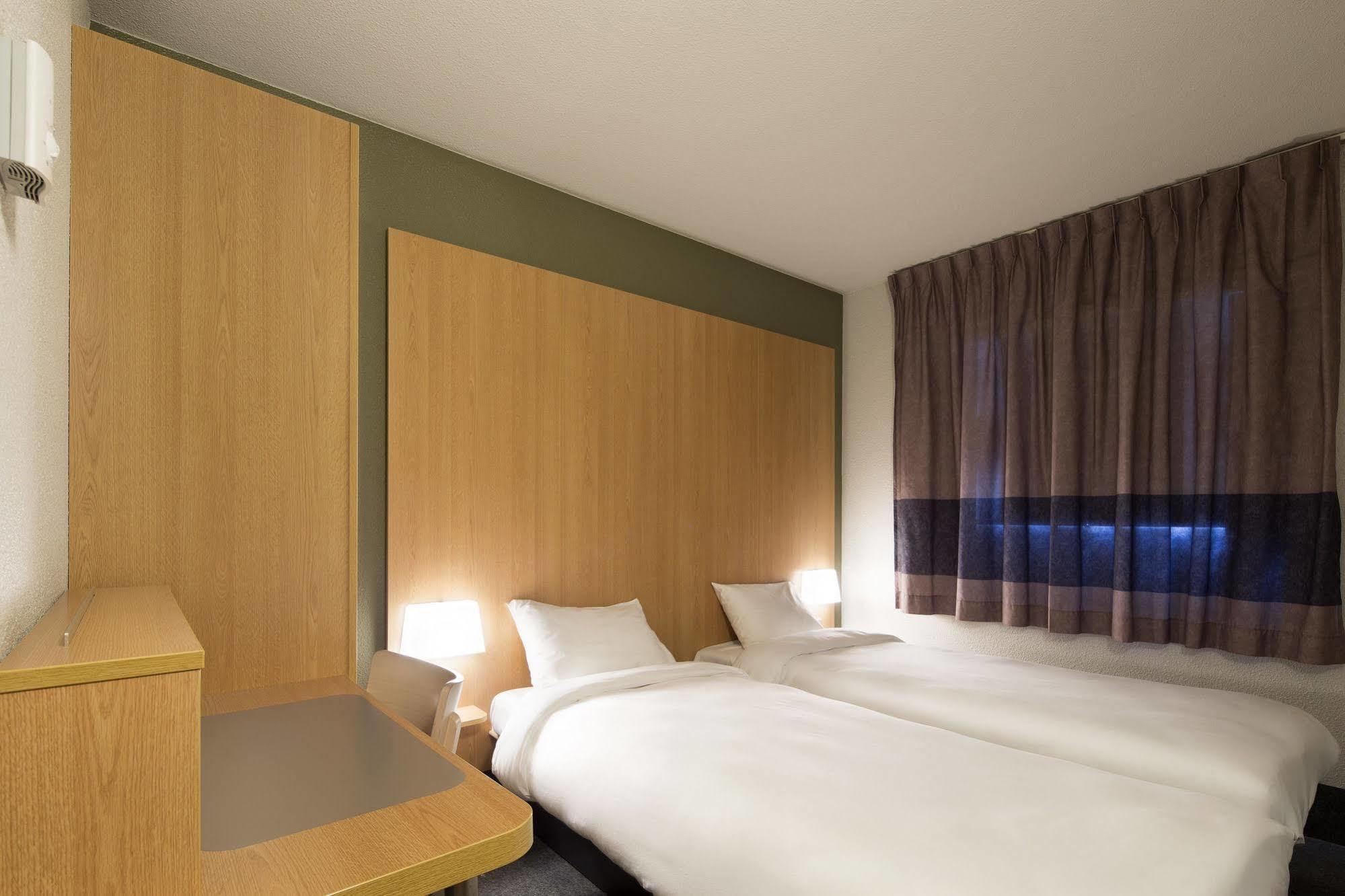 Hotel Inn Design Vierzon - Ex B&B Екстериор снимка